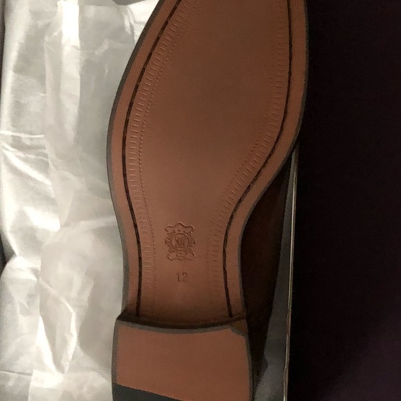 Shoes Men’s - Picture 2 of 2